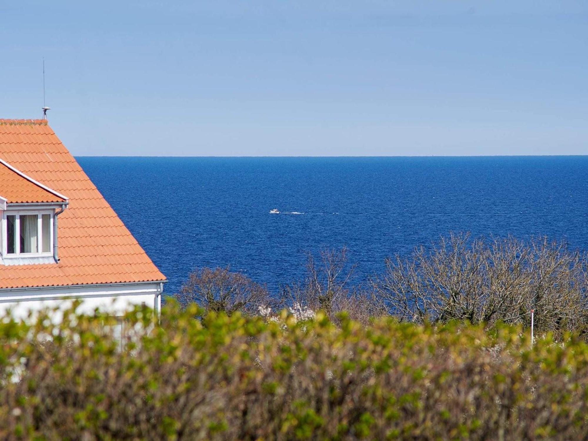 2 Person Holiday Home In Allinge Esterno foto